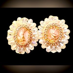 VINTAGE style DRIED ROSE GLASS POST EARRINGS NWT